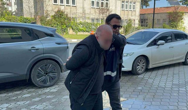 Silahla yaralamadan aranan şahıs çelik yelekle yakalandı