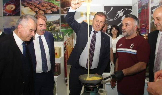 Trabzon standı YÖREX Fuarı’nda yoğun ilgi gördü