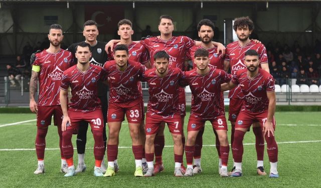 Araklıspor FK ile Faroz Yalıspor  kozlarını paylaşıyor. Kazanan ekip, şampiyonluk yolunda dev avantaj elde edecek