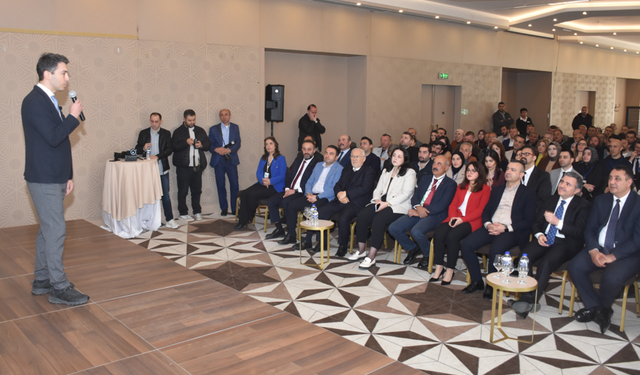 Gümüşhane'de turizmin geliştirilmesine yönelik "Turizm Master Planı Çalıştayı" gerçekleştirildi