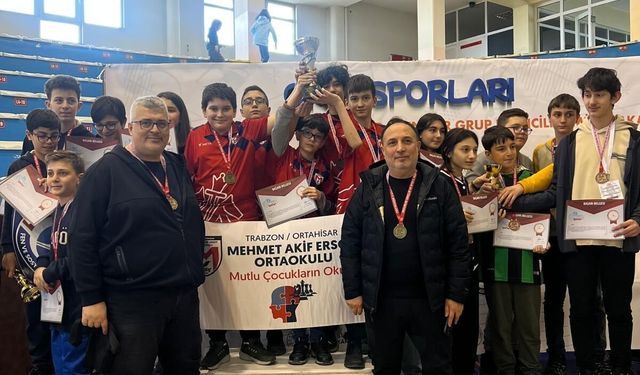 Trabzon’dan Zekâ Fırtınası! Erzurum’da Rakiplerini Dize Getirdiler