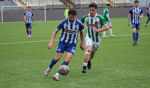 Sürmenespor tek golle kazandı, liderliği kaptı