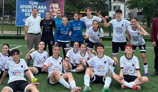 Kardelenspor Kadın Futbol Takımı 2. Lig Yolunda Emin Adımlarla İlerliyor