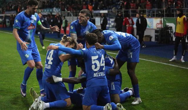 Rizespor Evinde Fırtına Gibi! 5’te 5 ile Zirve Tırmanışı