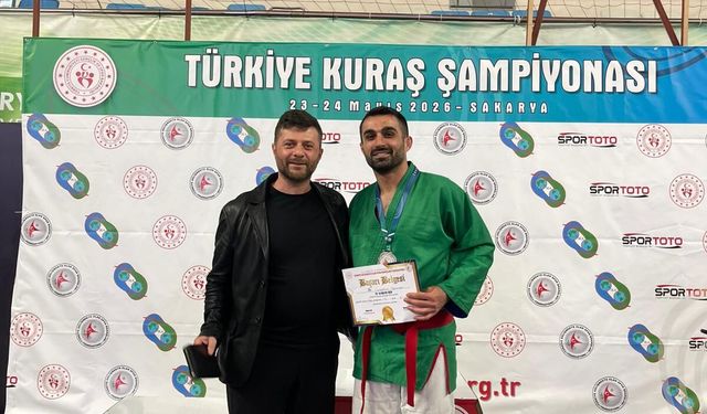 Düzköy Belediyesi Sporcuları Türkiye Kuraş Şampiyonasına Damga Vurdu