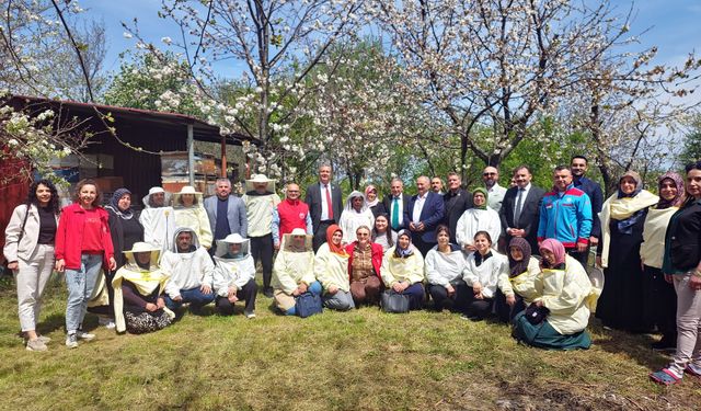 19 Mayıs'ta kadınlara yönelik arıcılık eğitimi düzenlendi