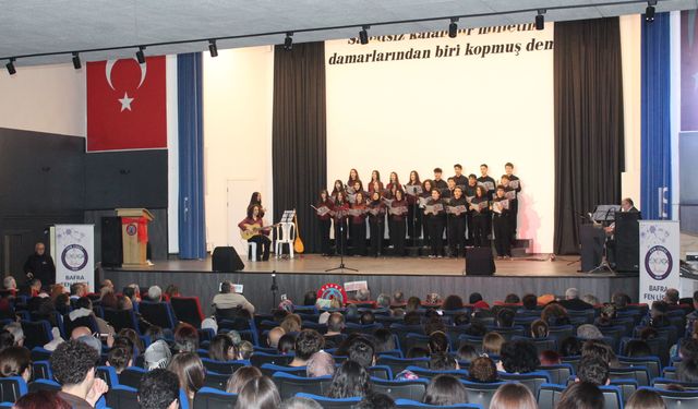 Samsun'da lisesi öğrencileri 'Gençlik Konseri' düzenledi