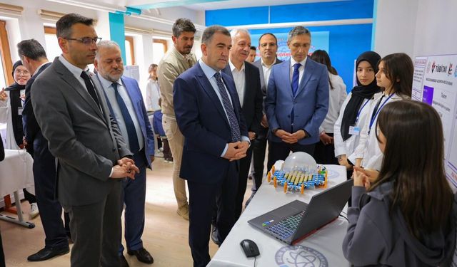 Bayburt BİLSEM öğrencilerinden bilim fuarı