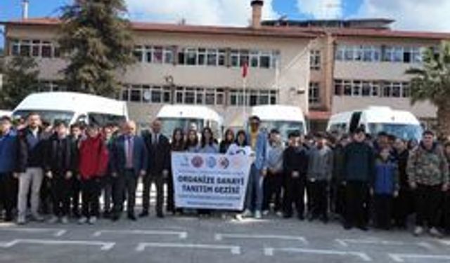 Bafra'da öğrenci ve veliler üretim alanlarını yerinde gördü