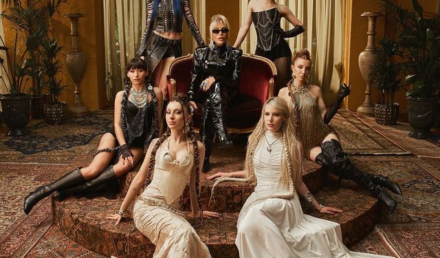 Ajda Pekkan’dan Sürpriz Düet! “Hileli” Sosyal Medyayı Salladı