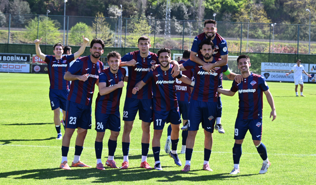 KCT 1461 Trabzon FK Gençlik Hamlesiyle Yeni Sezona Hazırlanıyor