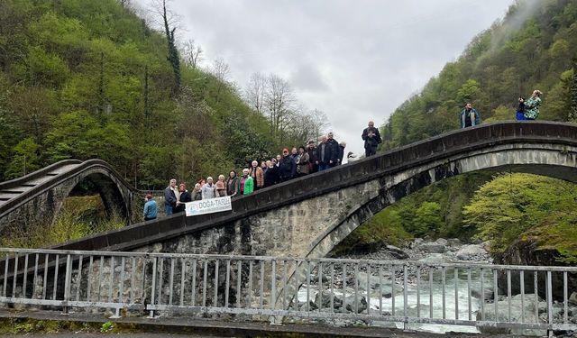 Arhavi’nin Saklı Hazineleri Gün Yüzüne Çıktı: Kamilet Vadisi Hayran Bıraktı