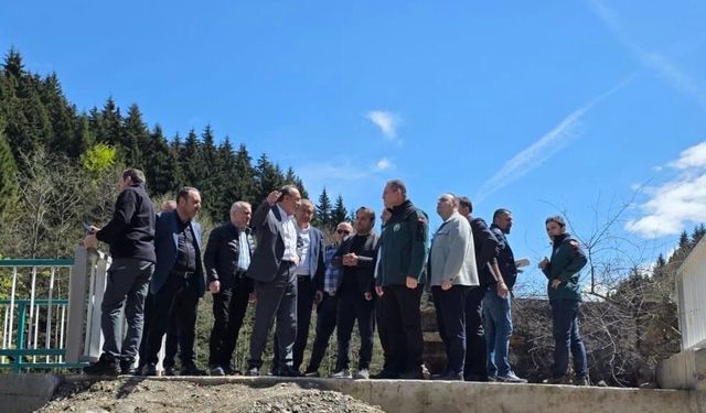 Başkan Selim Çelenk Bölge Müdürleriyle Düzköy’de Sahaya İndi
