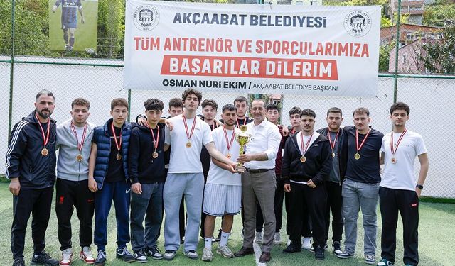 Akçaabat’ta Liseler Arası Futbol Turnuvasında Şampiyon Belli Oldu