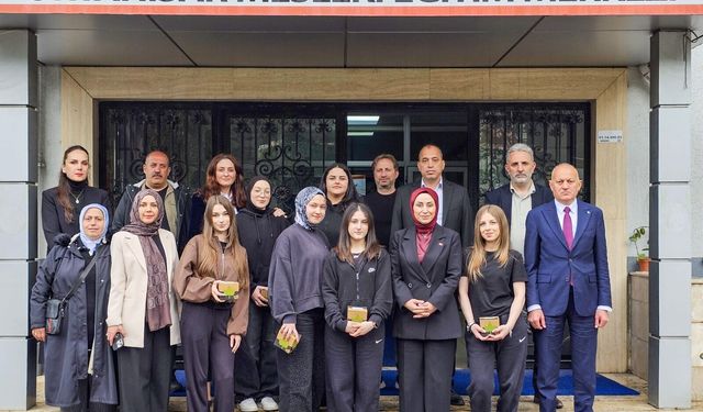 AK Parti Trabzon’dan 19 Mayıs’ta Gençlere Mesleki Eğitim Mesajı