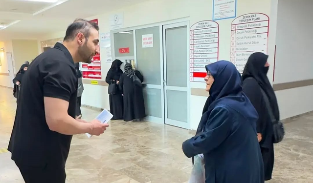 Bayburt'ta vatandaşlara cilt kanserine karşı koruyucu önlemler anlatıldı