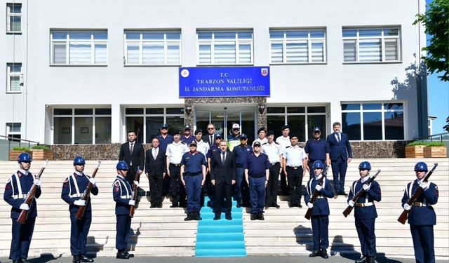 Vali Şahin’den Jandarma’ya Anlamlı Ziyaret! 187. Yıl Gururu Trabzon’da Yaşandı