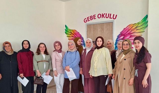 Bayburt'ta anne adaylarına sağlıklı gebelik eğitimi verildi