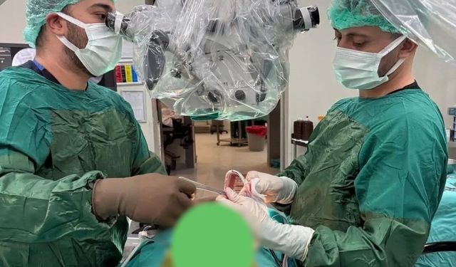 Sinire baskı yapan bel fıtığı ameliyatla temizlendi