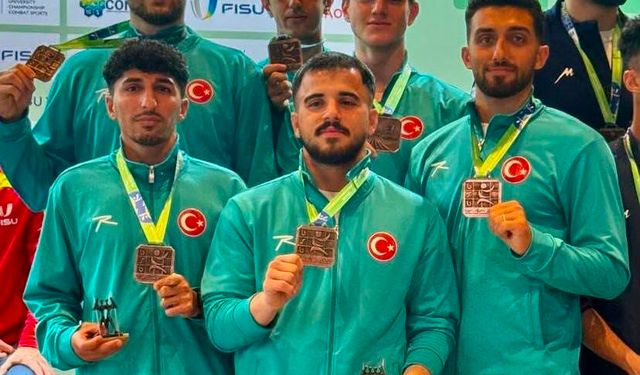 Trabzonlu Ahmet Öztürk FISU Dünya Karate Şampiyonası’nda İki Bronz Madalya Kazandı