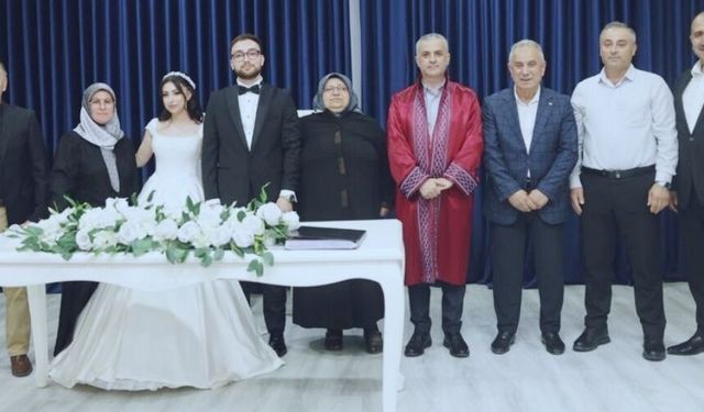 Trabzon’da Gürsoy Ve Eseroğlu Ailelerinin Mutlu Günü