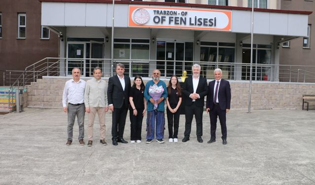 Sinan Yağmur Of’ta Gençlerle Buluştu, Salonlar Doldu Taştı