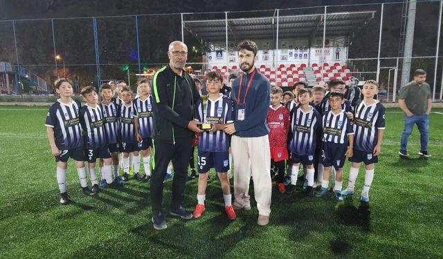 Gümüşhane Telekomspor U12 Ligi’nde Bitime İki Hafta Kala Şampiyonluğunu İlan Etti