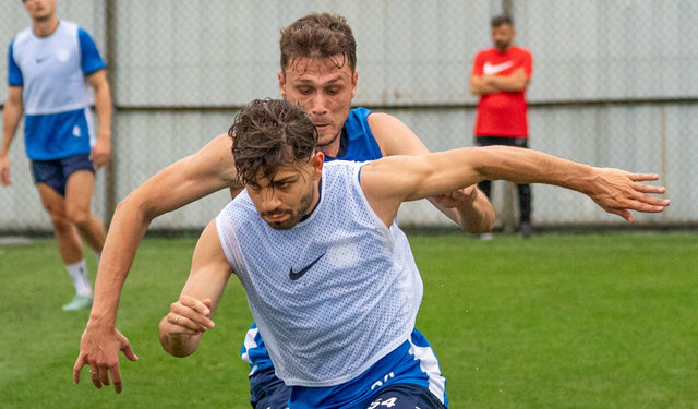 Trabzonspor'da Mithat Pala Transferi Bitmedi! Rizespor'a Takaslı Teklif Geliyor