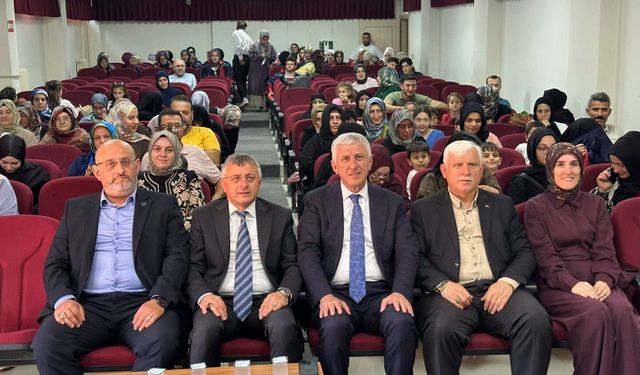 Başkan Sarıalioğlu, Of Anadolu İmam Hatip Lisesi Mezuniyet Heyecanına Ortak Oldu