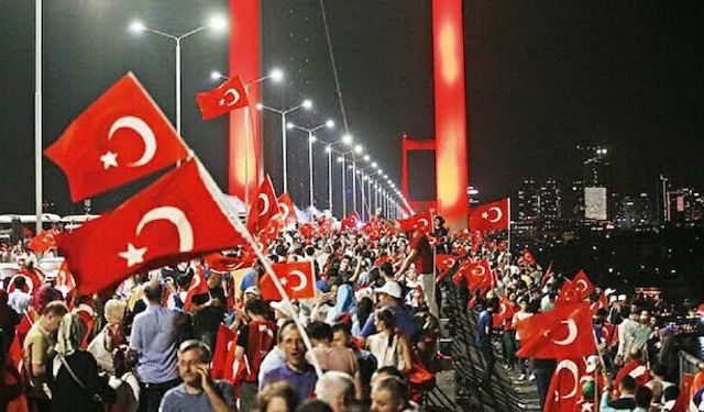 Turan Ülküsü Genel Merkezi'nden 15 Temmuz Mesajı: Türkiye'nin Birliği Vurgulandı