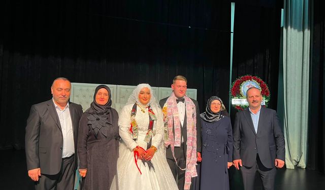 Trabzon'da Sümeyye Tatlı ile Murat Can Küçük Dünya Evine Girdi! Mutluluklarına Yoğun İlgi
