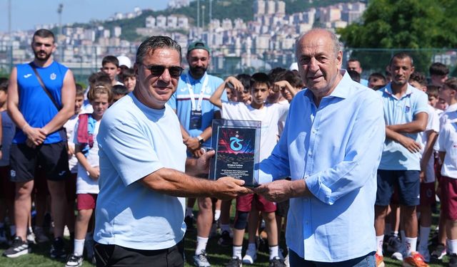 Trabzonspor Futbol Okulları Yaz Kampı Ödül Töreniyle Sona Erdi
