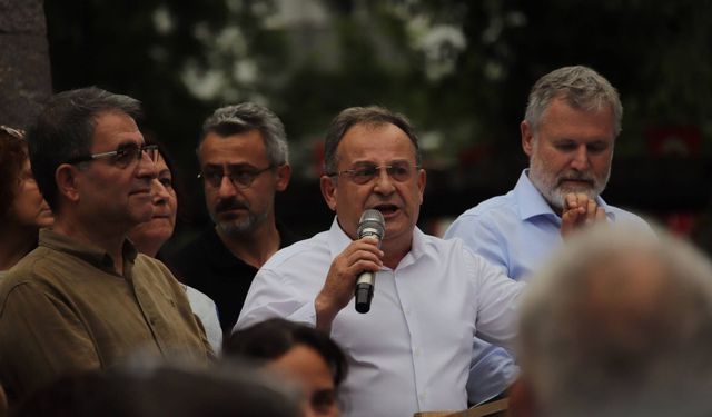 CHP Trabzon’da deprem: ‘Görevimin başındayım’