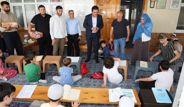 AK Parti Ortahisar İlçe Başkanı Seyit Hisoğlu'ndan Yaz Kur'an Kurslarına Anlamlı Ziyaret