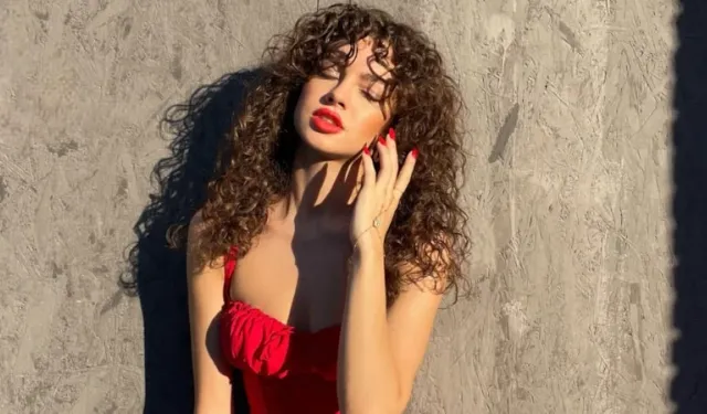 Su Burcu Yazgı Coşkun’dan peş peşe pozlar: Sosyal medya yıkıldı