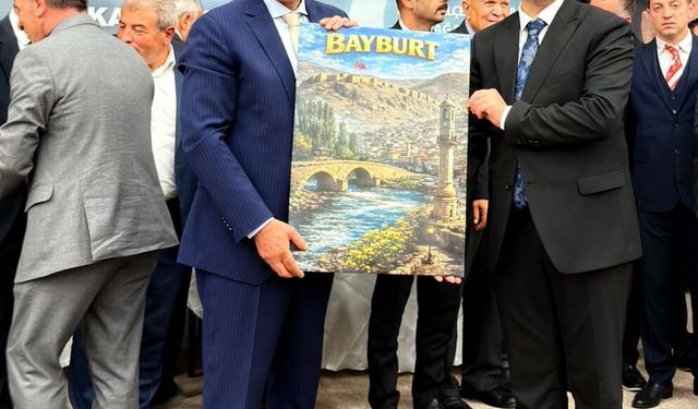 MHP Bayburt Merkez İlçe Başkanı Turan Çalışkan güven tazeledi