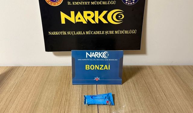 Yasaklı madde operasyonunda yakalanan 3 şüpheli tutuklandı