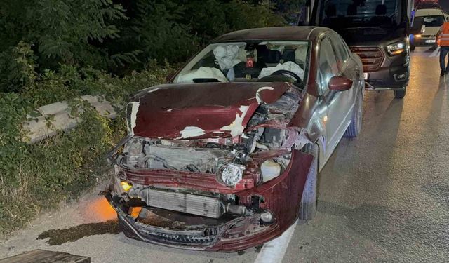 4 araçlı zincirleme kaza: 5 yaralı