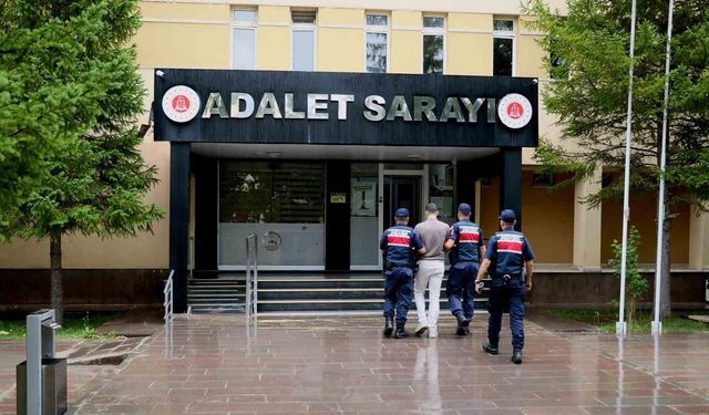 4 yıl hapis cezası bulunan firari hükümlü yakalandı