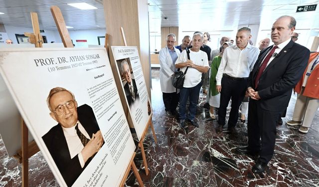 KTÜ Farabi Hastanesi’nde Dikkat Çeken Sergi: 21 Eser Ziyaretçilerle Buluştu