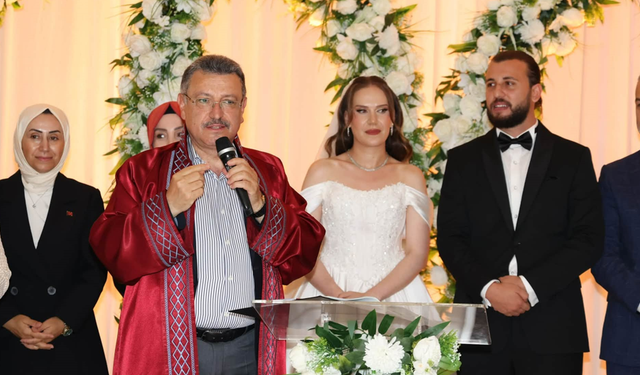 Trabzon’da Yılın Düğünü: İş, Siyaset ve Spor Dünyası Bu Gecede Buluştu