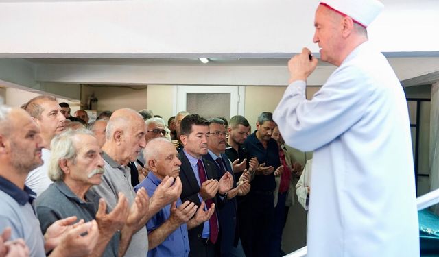 Muhtar Ahmet Celal Aliş Son Yolculuğuna Uğurlandı