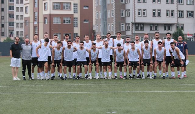 Sürmenespor’da Yeni Sezon Başladı: Mustafa Şahin’den Birlik Mesajı
