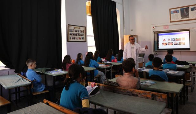 MEB’den Velileri Rahatlatacak Uygulama Okula Uyum Sürecinde Velilere İzin Müjdesi