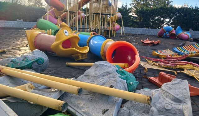 Trabzon’un 13 Yıllık Çocuk Parkı Baştan Aşağı Yenileniyor