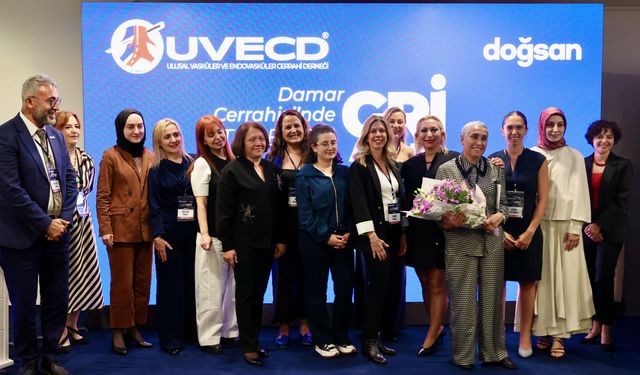 Trabzon’da yaklaşık 100 cerrah aynı çatı altında buluştu
