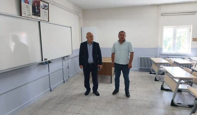 Aydıntepe'de yeni dönem öncesi okullarda inceleme yapıldı