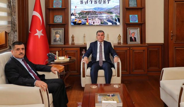Bayburt Defterdarı Gönültaş görevine başladı