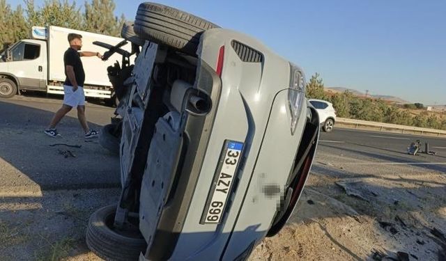 Sivrihisar'da kontrolden çıkan otomobil yan yattı: 1 yaralı
