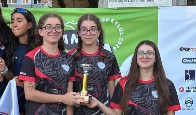 Giresunlu triatloncular Bursa’dan çifte madalyayla döndü